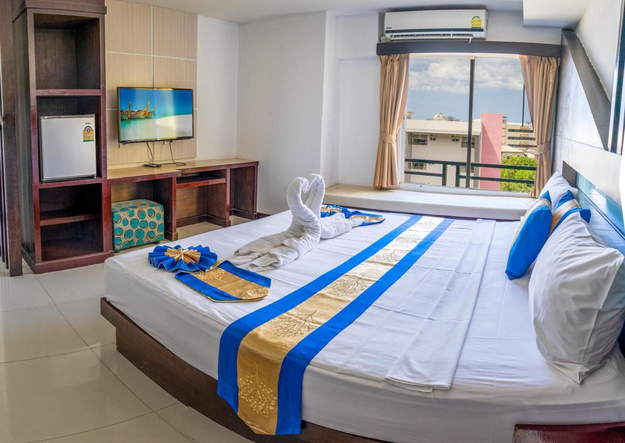 Blue Sky Patong Exterior foto